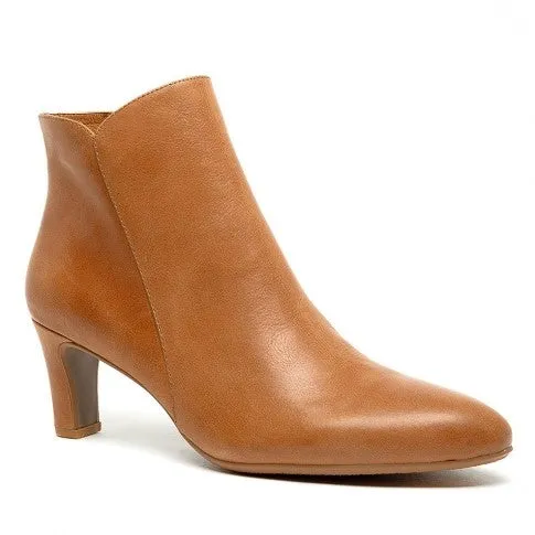 Django & Juliette TOMIE Tan Leather Ankle Boots