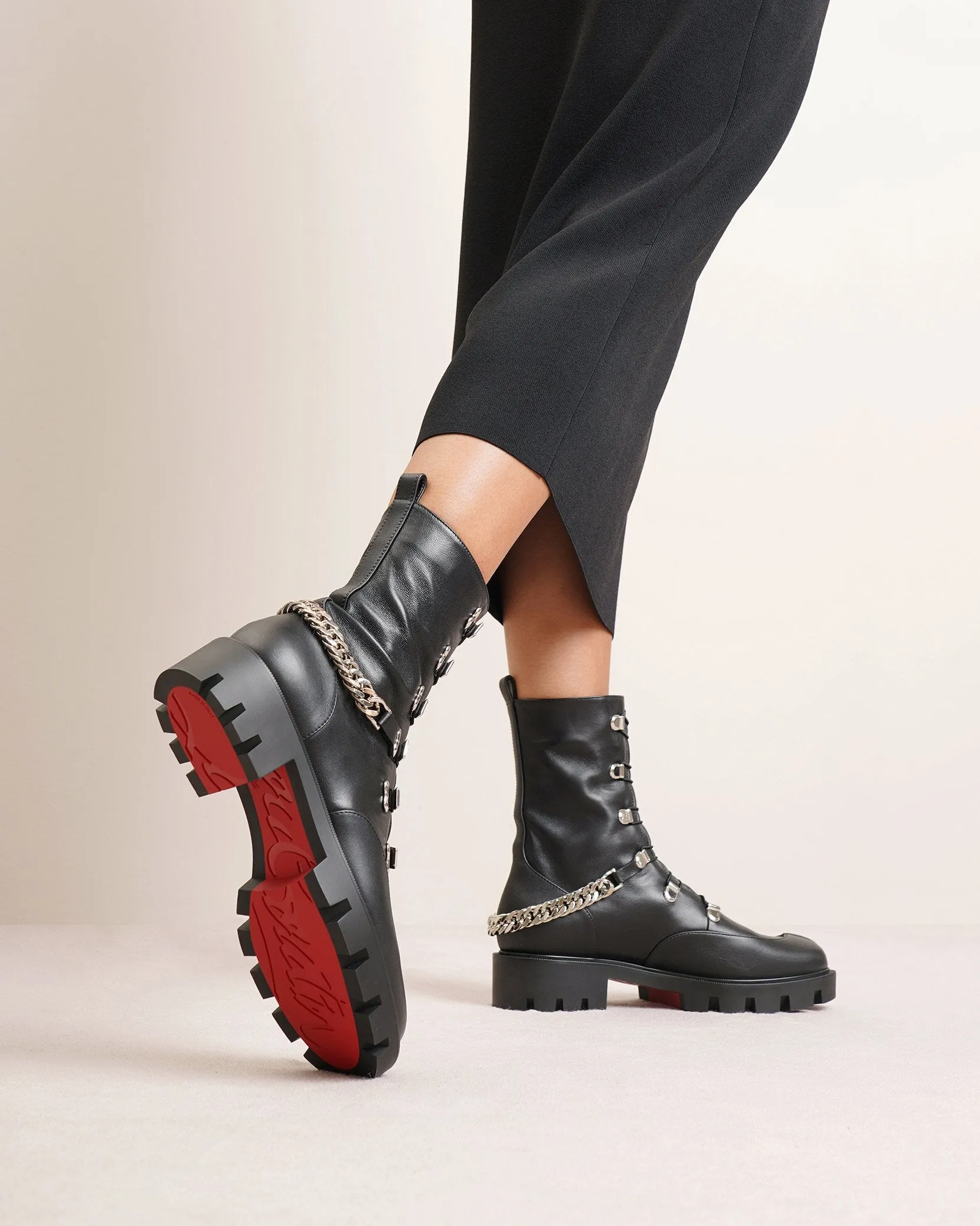 Horse flat leather ankle boots