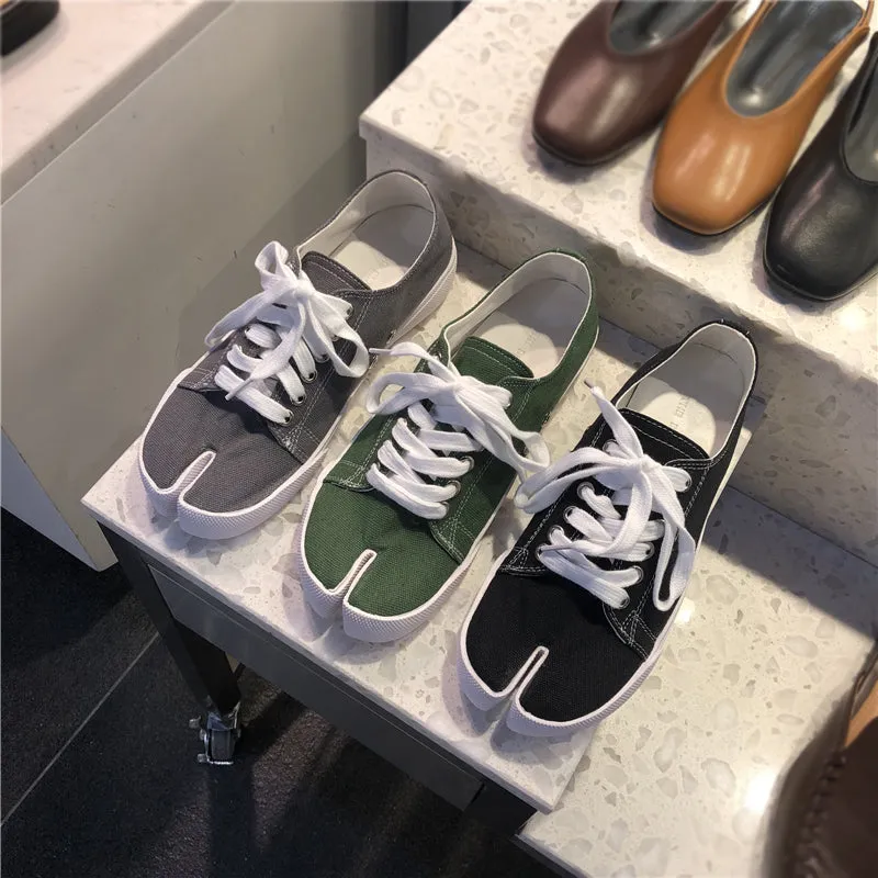 LUXE SEVEN DESIGN WIDE FIT LACE UP TRAINERS