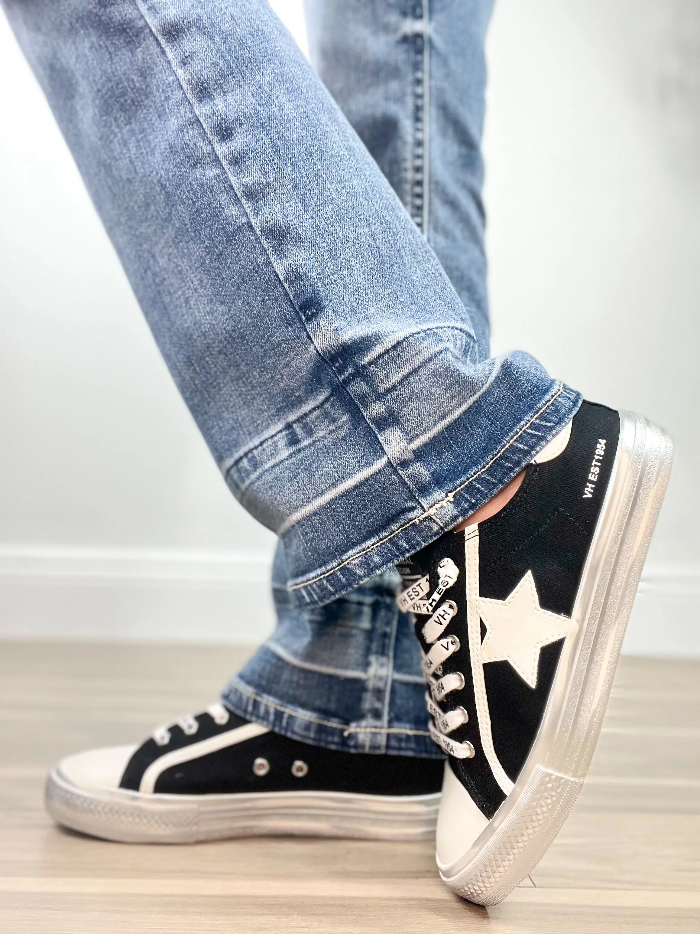 RESTOCK: Alive Low Top Sneakers