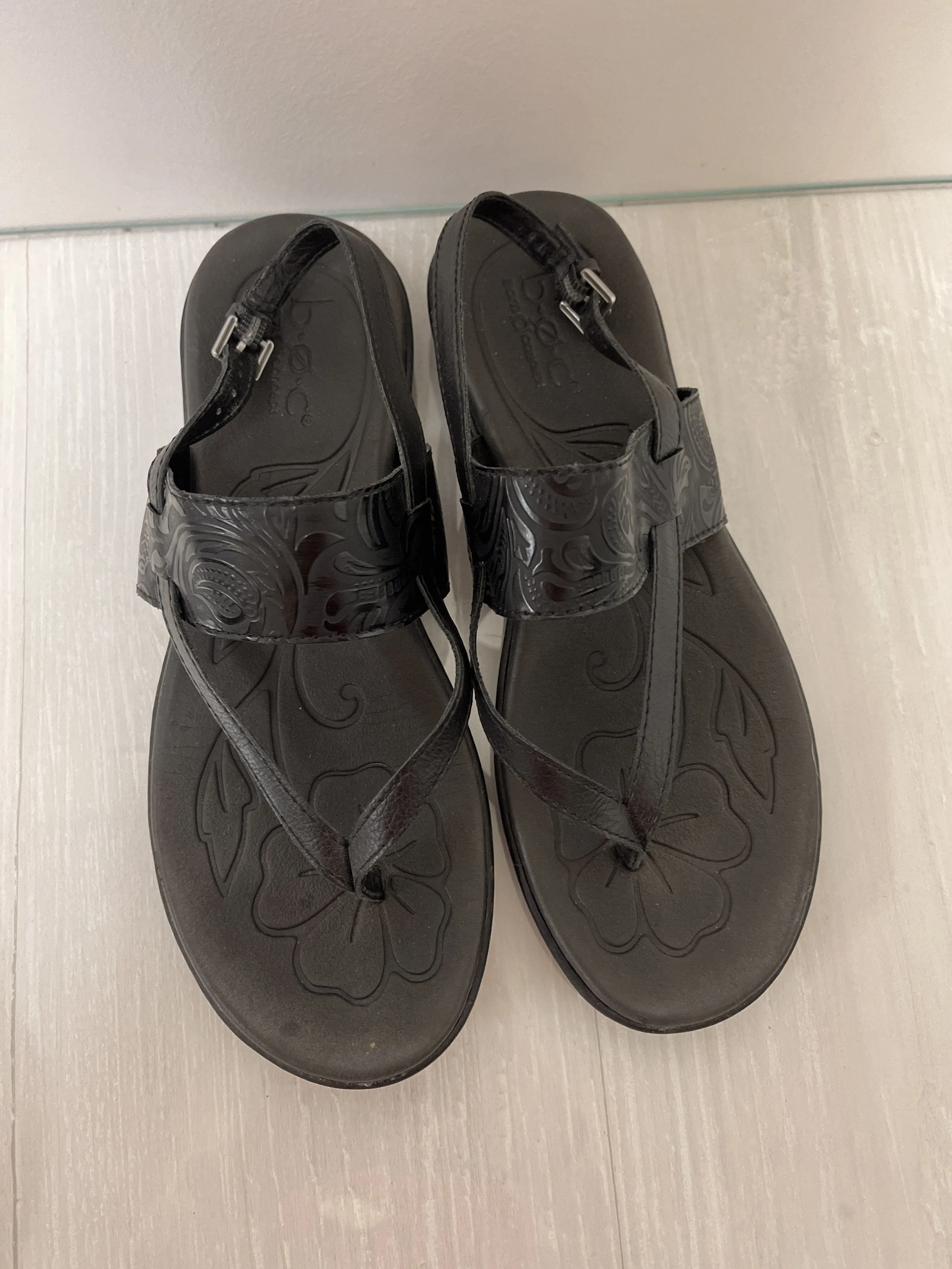 Sandals Flats By Boc  Size: 9